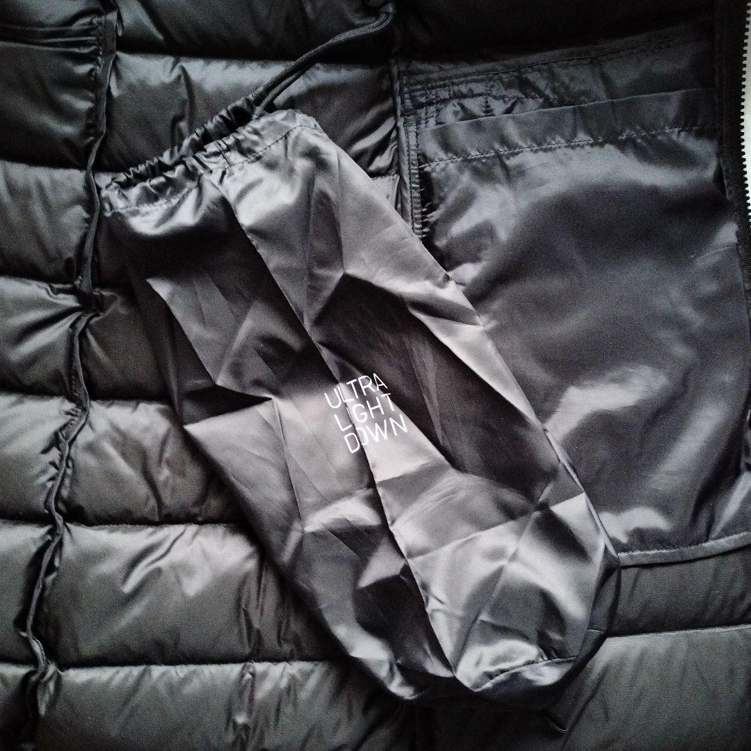 ユニクロ ウルトラライトダウンロングコート フーデット ブラック L