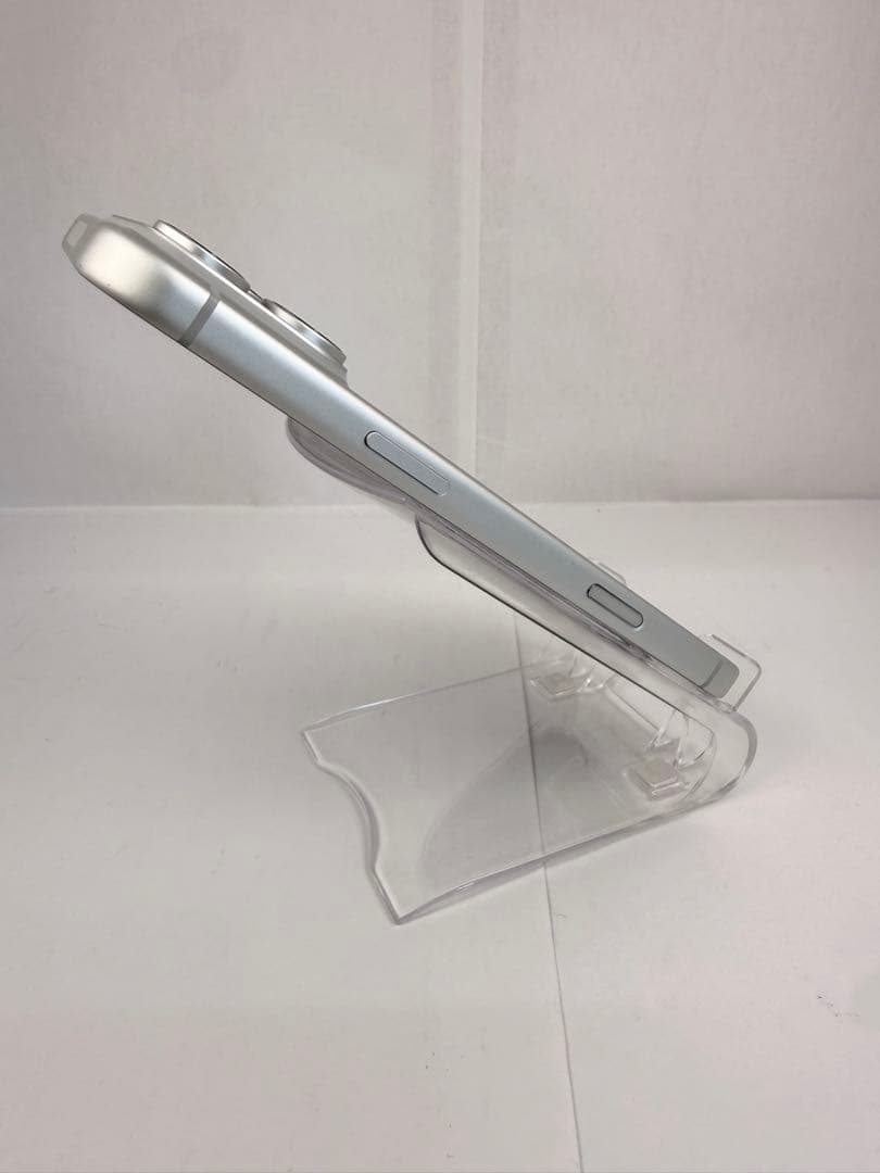 iPhone17promax 2TB シルバー 海外版 SIMフリー ロック無し