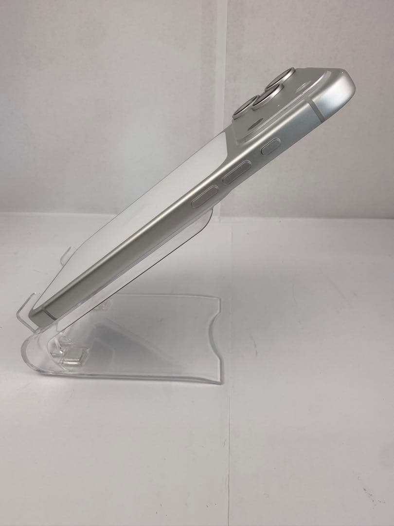 iPhone17promax 2TB シルバー 海外版 SIMフリー ロック無し