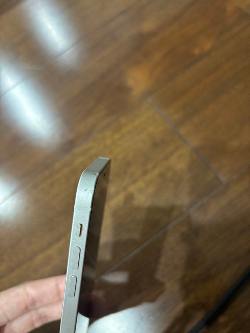 Apple iPhone 12 ホワイト 本体【2万5千円→最終値下げ済】