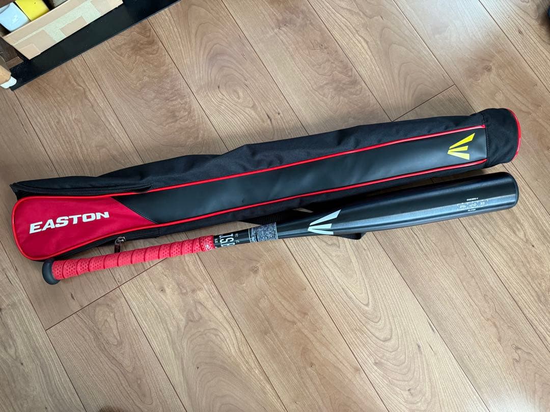 イーストン　軟式金属製バット