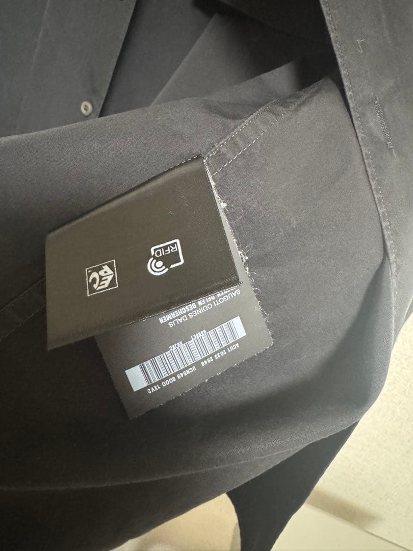 プラダ　ワイシャツ　サイズXS