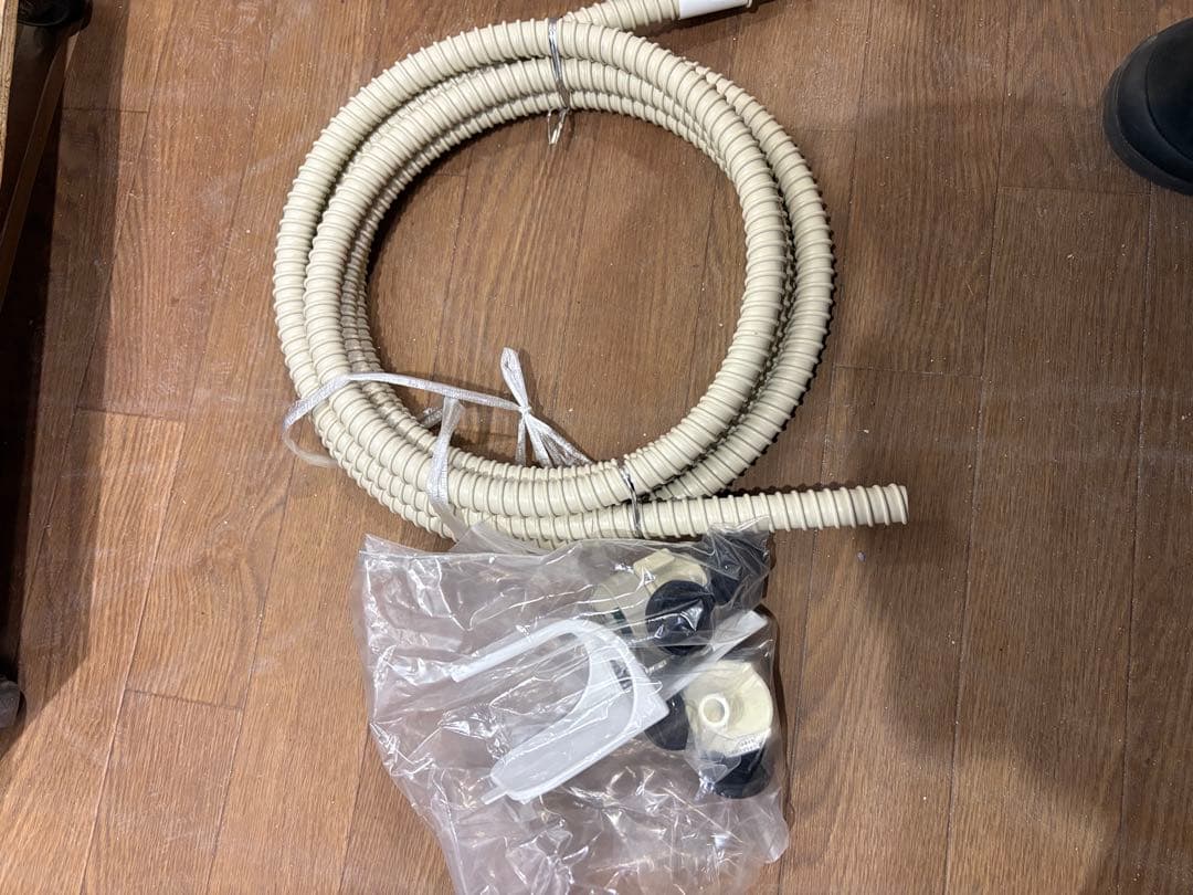 Panasonic洗濯機　10キロ　ふろ水ポンプ未使用品付　NA-FA100H9