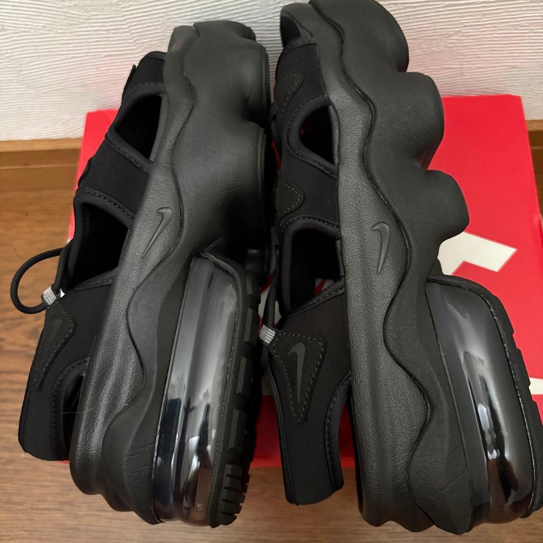 【じゅん】【室内試着のみ】NIKE エアマックスココ　ブラック