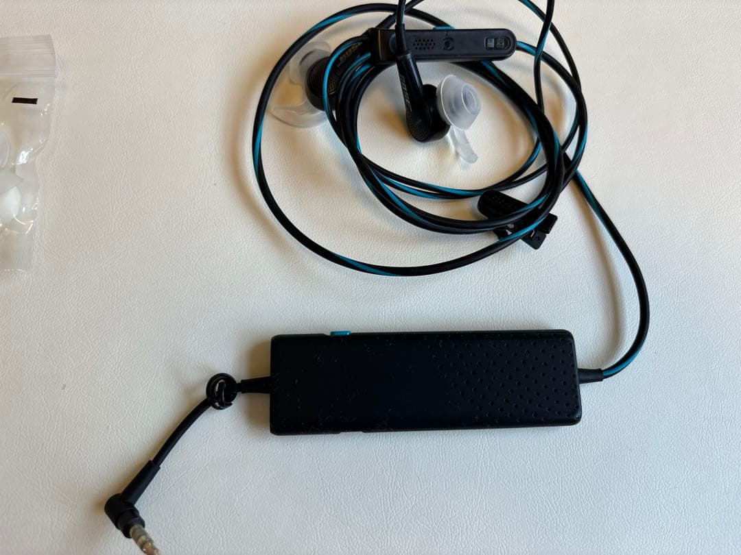 BOSE QuietComfort20 QC20 ノイズキャンセリング イヤホン