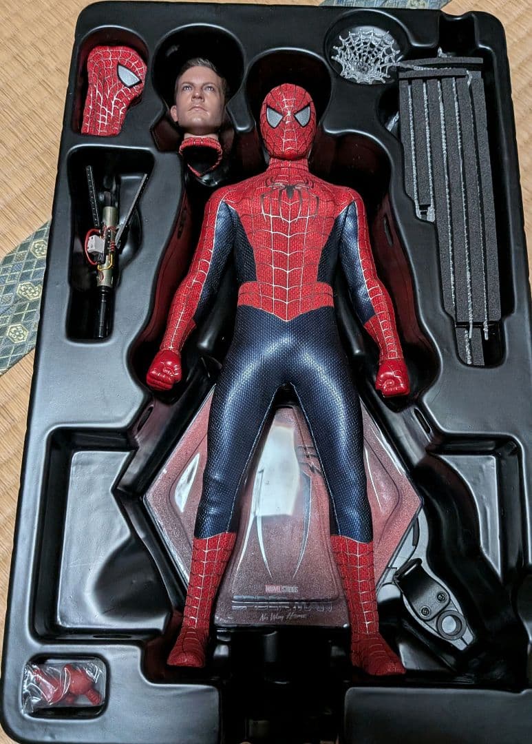ホットトイズ Hottoys フレンドリー・ネイバーフッド・スパイダーマン