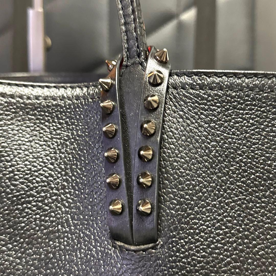 クリスチャンルブタン cabata カバタ レザー 黒 トートバッグ