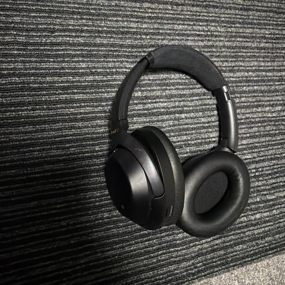 まじで誰か買ってくれませんかお願いします SONY wh 1000xm3