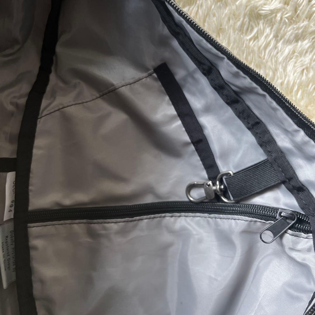 極美品　ヘルシーバックバッグ Mサイズ 9リットル 黒　ブラック