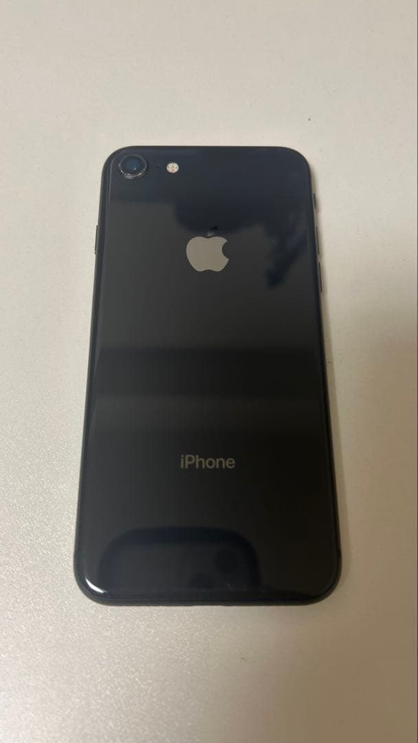 Apple iPhone 8 スペースグレイ 64GB 本体