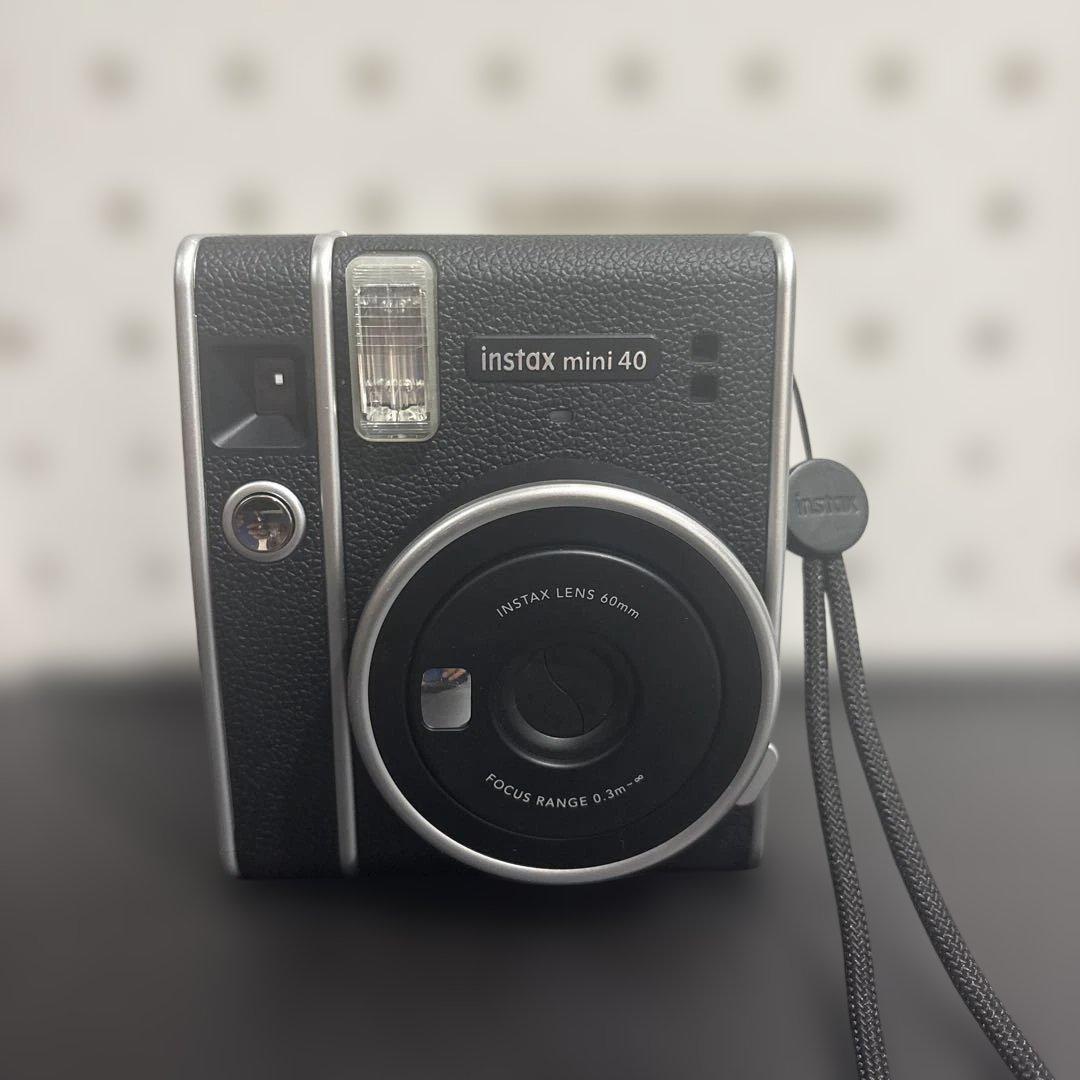 FUJIFILM instaxmini40 インスタントカメラ(本体のみ)