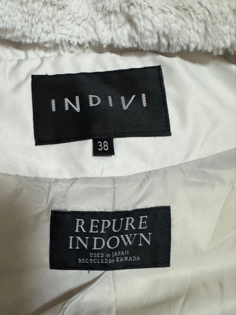 INDIVI ショート丈ダウンジャケット　サイズ38
