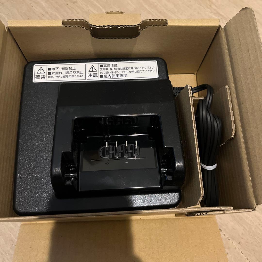 Panasonic（パナソニック）電動自転車バッテリー充電器　NKJ075Z