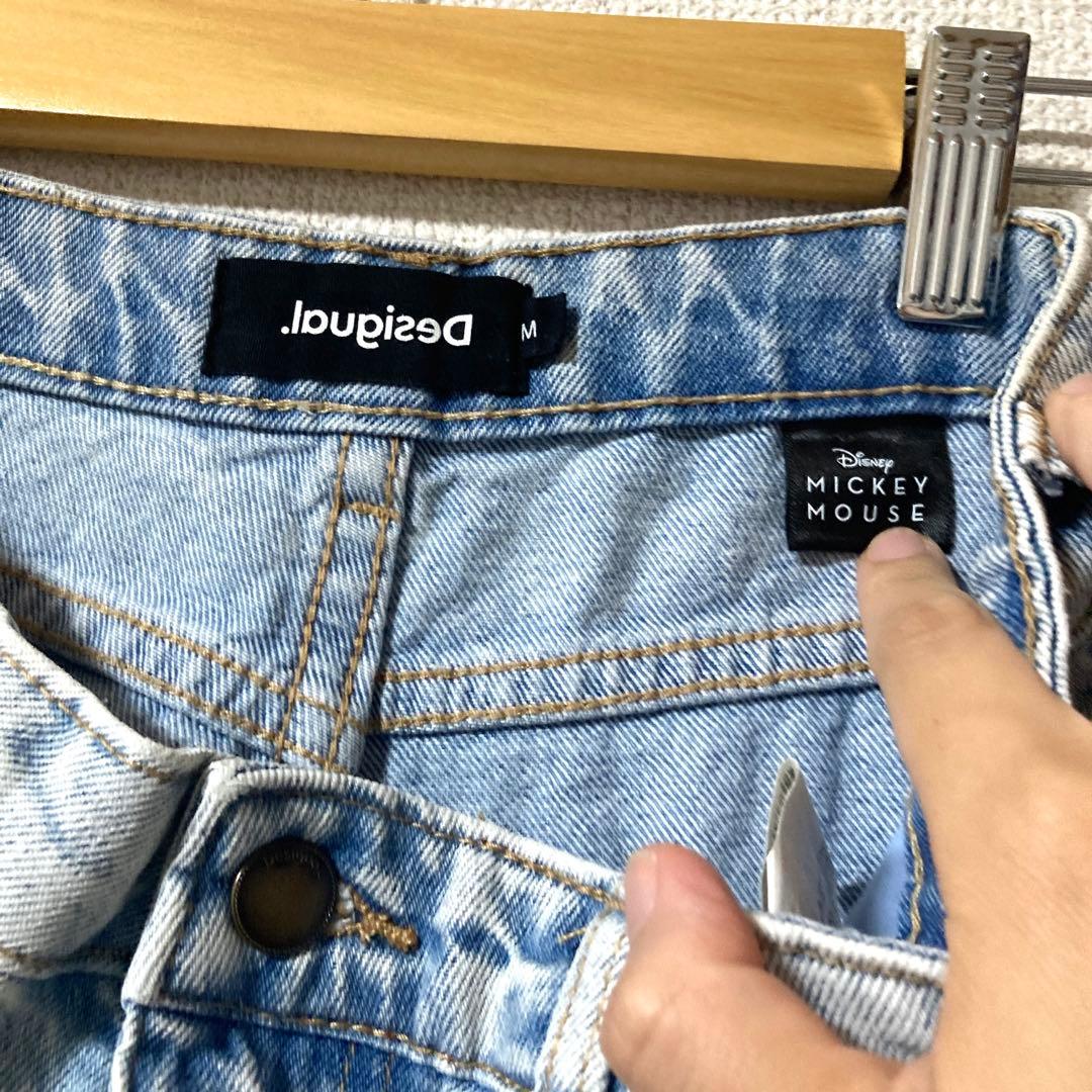 【美品】デシグアル　ミッキーマウス リラックスジーンズ　デニム　ダメージ　M