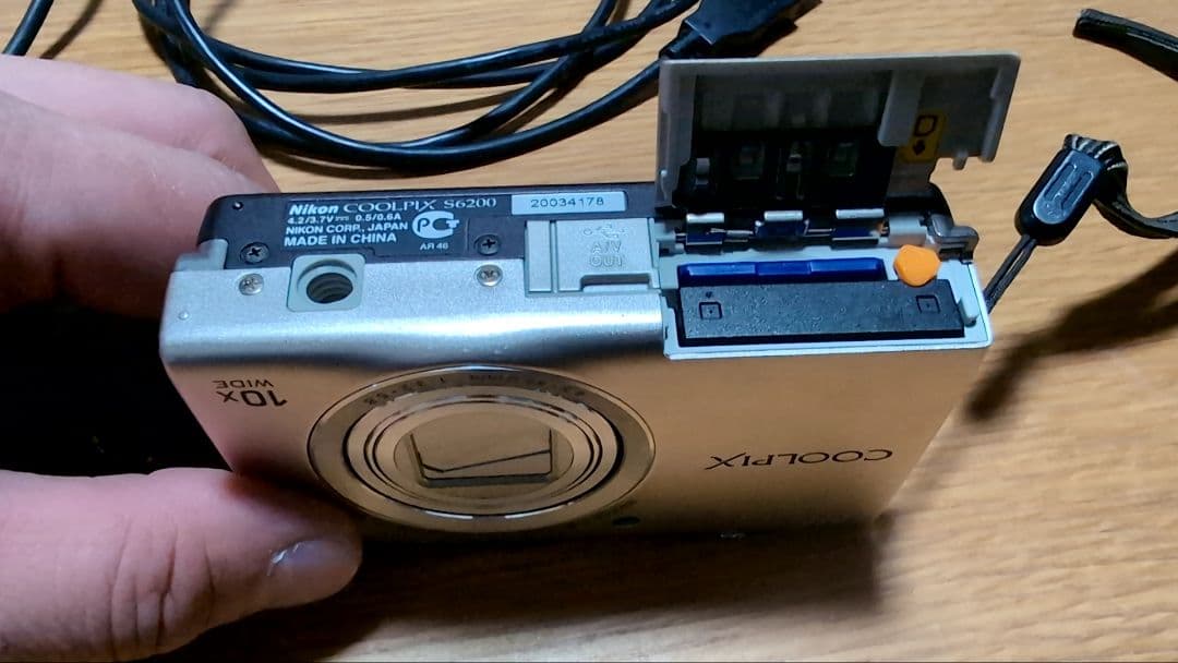 値下げ NIKON クールピクス S6200 コンパクト デジタル カメラニコン