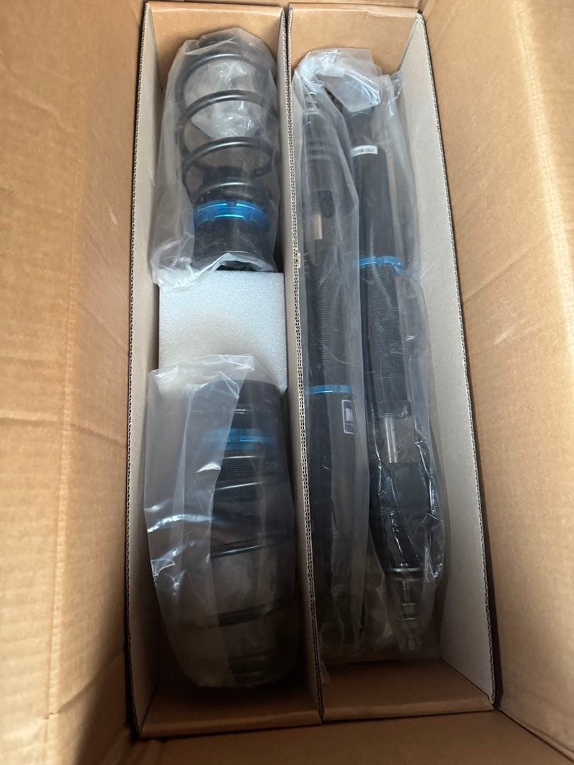 nhp10 アクア　車高調　前期　中期　マイルドダンパー