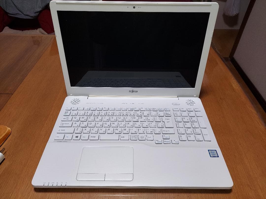 ★美品ノートパソコン富士通　FMVA50C2WP!! ★