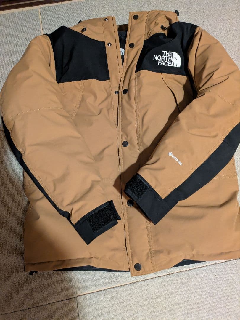 THE NORTH FACE ダウンジャケット ベージュ/ブラック　即決可能