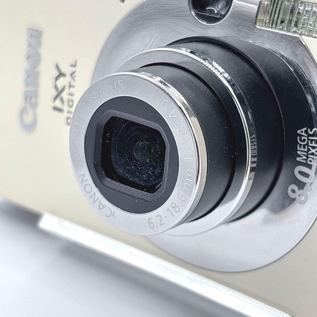 Canon IXY DIGITAL 20 IS ホワイト　デジカメ　コンデジ