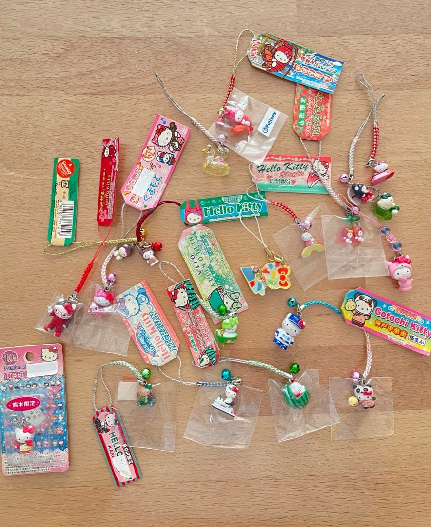 ハローキティ ストラップ ファスナーチャーム セット 42点