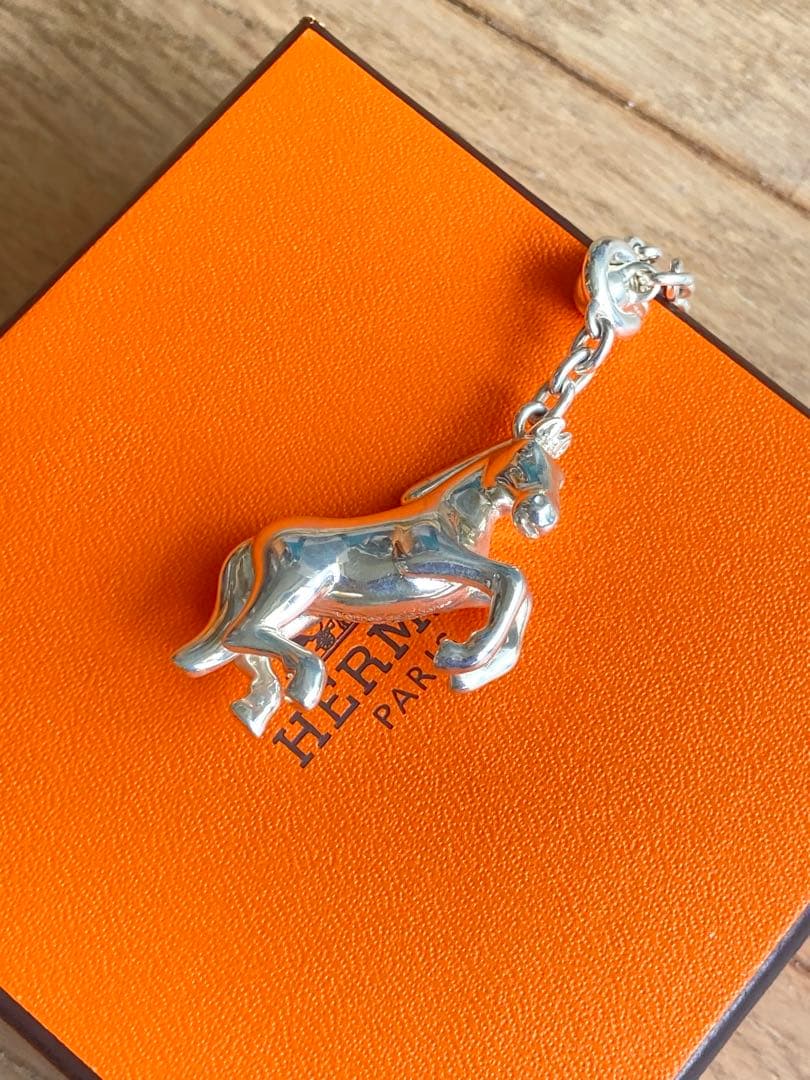 セール　美品！エルメス　シルバー925 キーホルダー