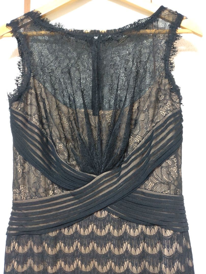 TADASHI SHOJI ノースリーブレースワンピース 6P　 タダシショージ