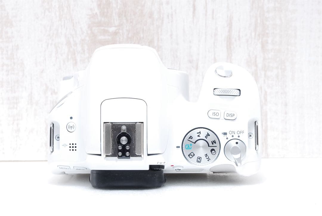 カメラバッグ付✨Wi-Fi搭載✨すぐ使えるフルセット Canon Kiss X9