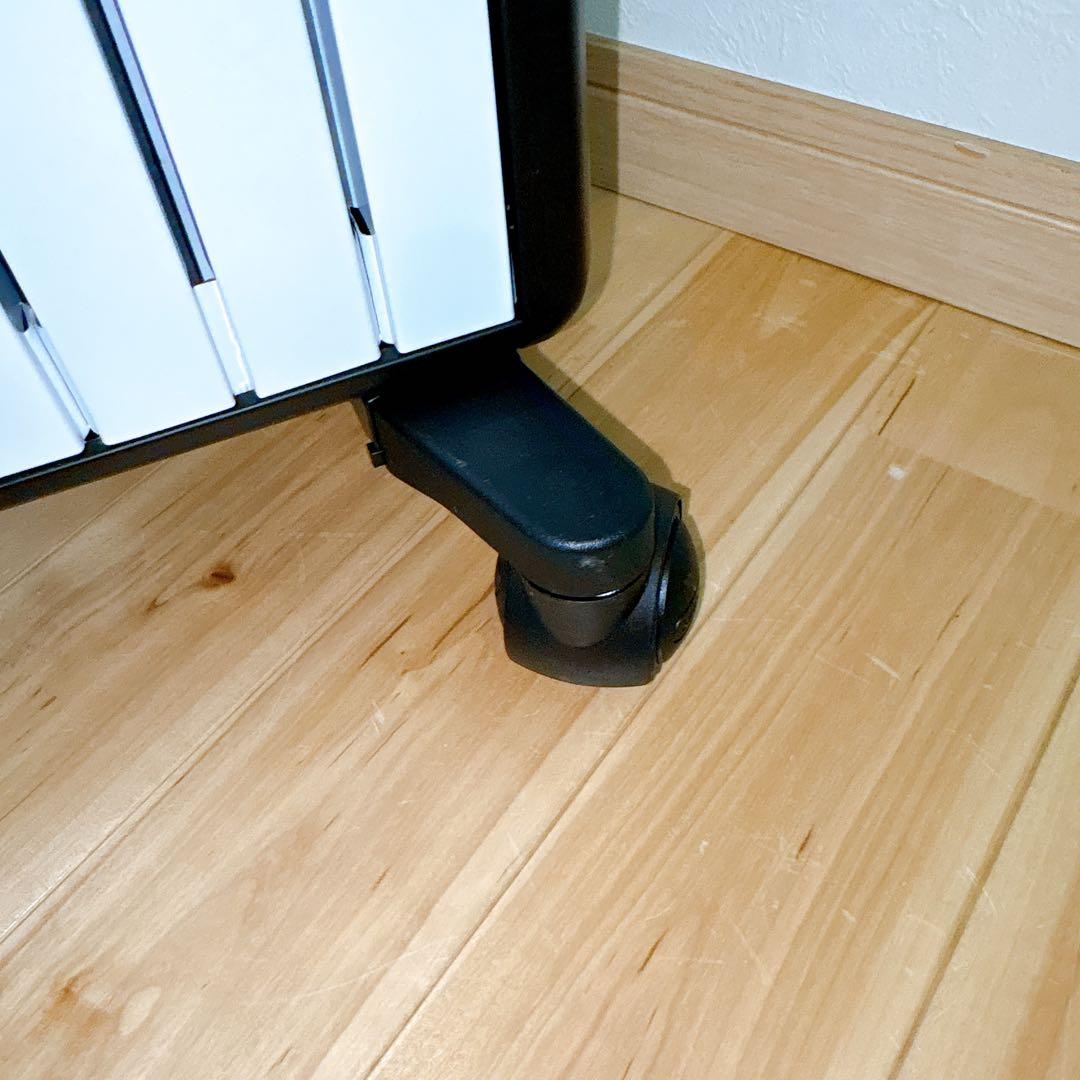 【美品】DeLonghi デロンギ マルチダイナミックヒーターMDHU12-BK