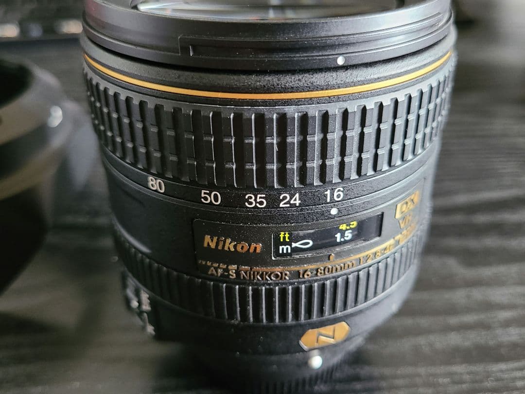 ニコンAF-S DX NIKKOR 16-80mm f/2.8-4E ED VR