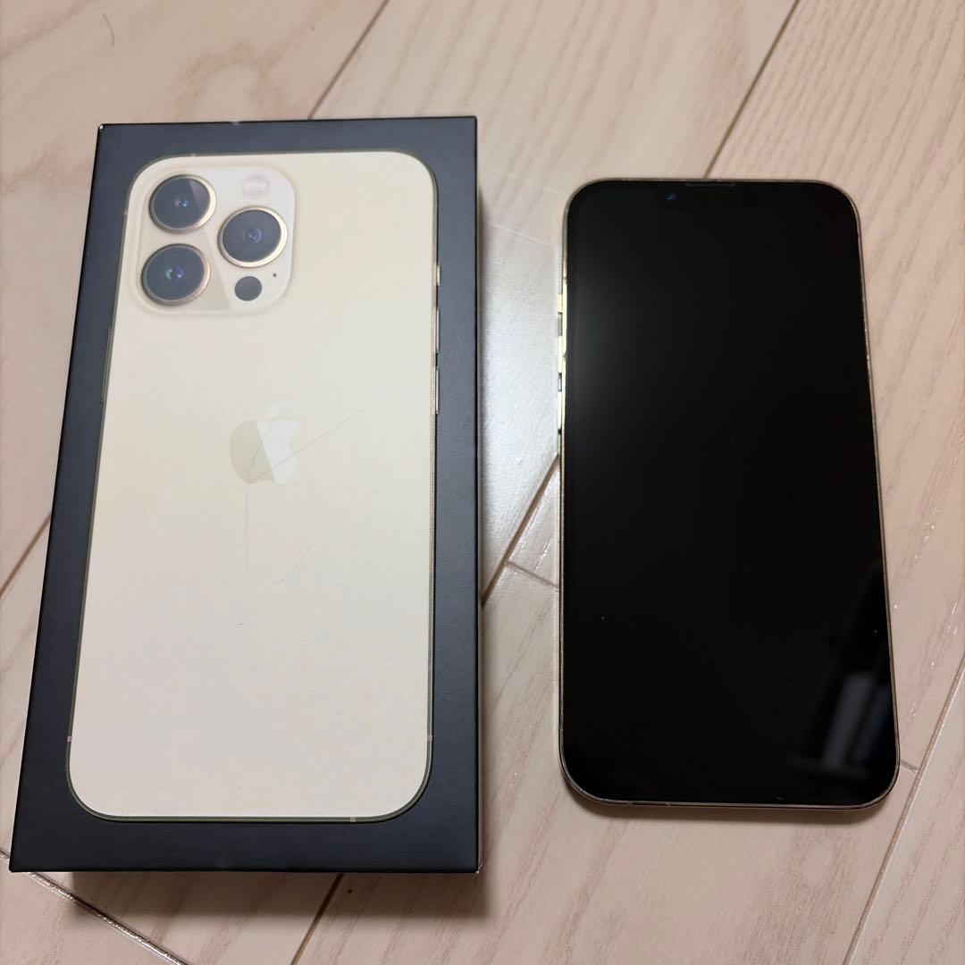 Apple iPhone13 Pro ゴールド 本体 美品 SIMフリー