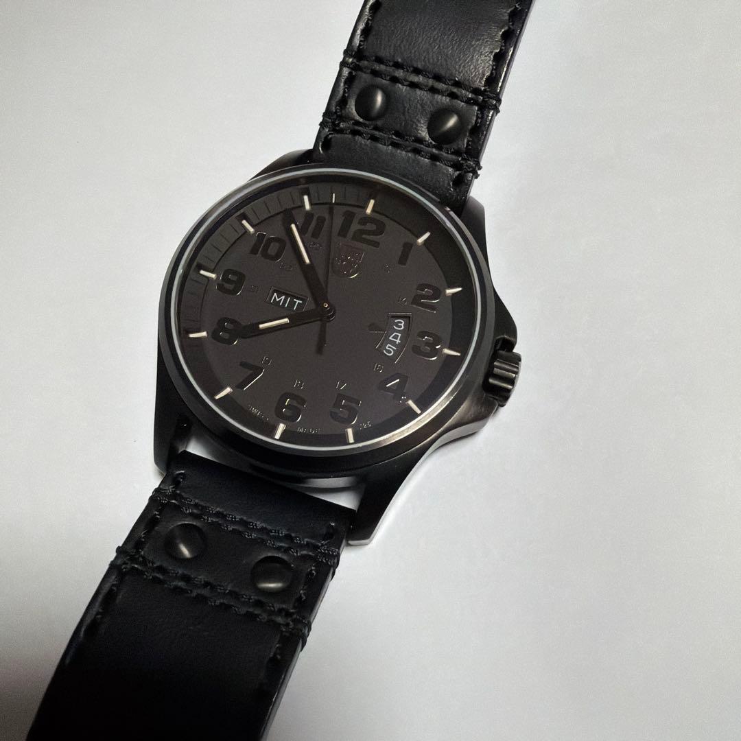美品稼働中 LUMINOX ブラック アナログ時計
