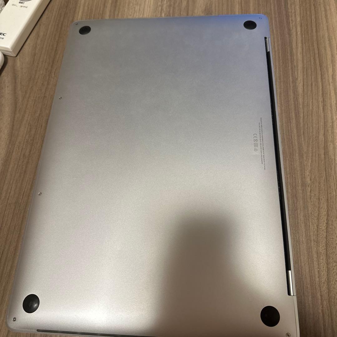 MacBook本体 MacBook Pro 2019 i9 32GB 1TB