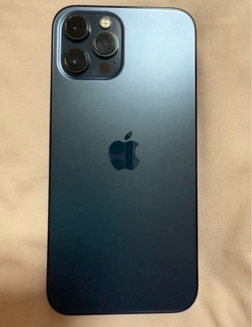 ア*ー様 iPhone12Promax 本体