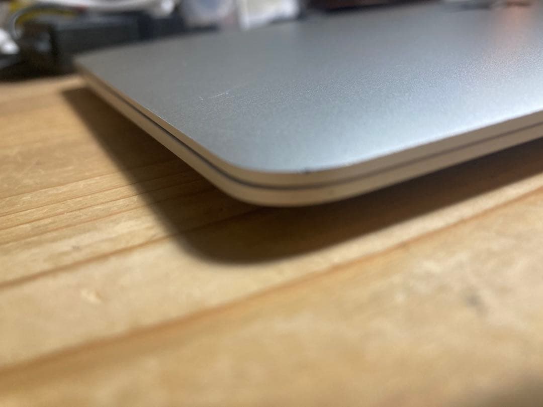 ジャンク扱い MacBook Air 13インチ Core i5シルバー