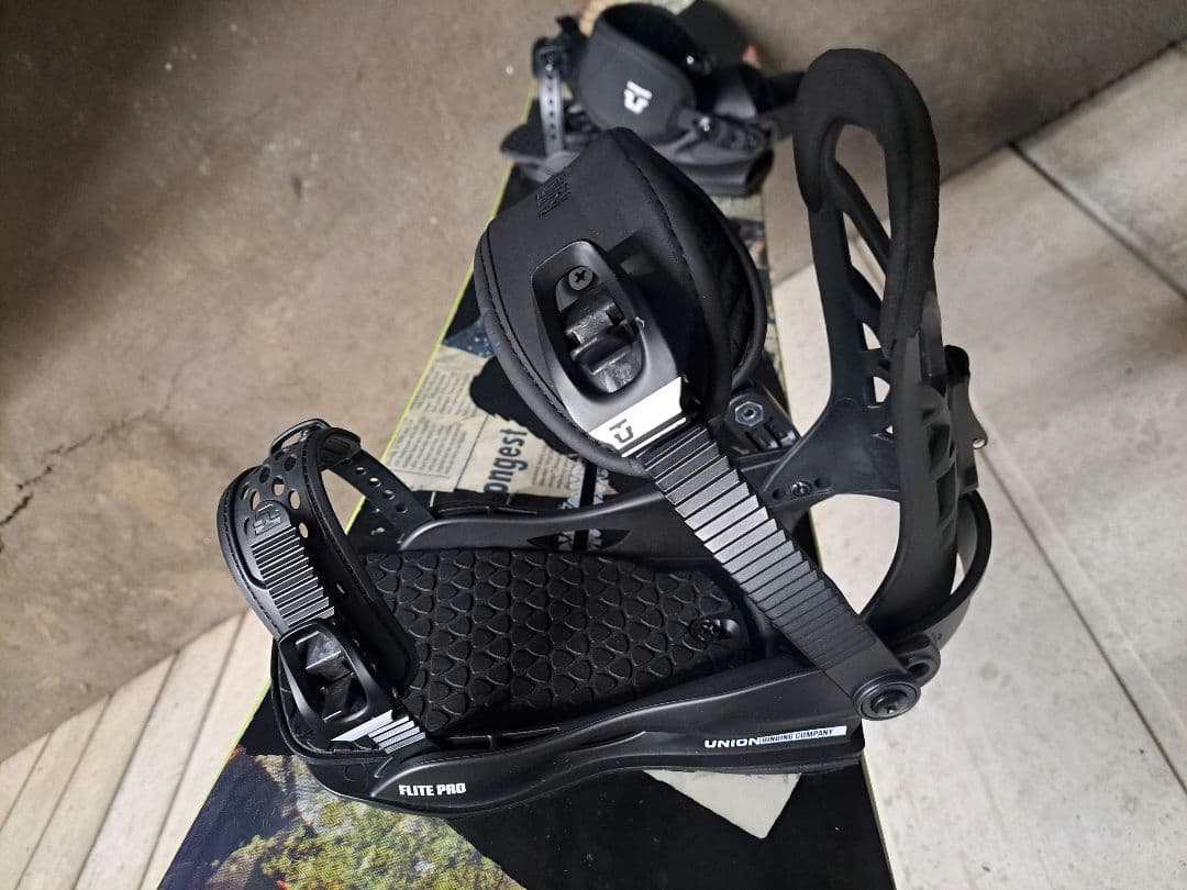 Burton バートン　スノーボード、ビィンデングセット154㎝