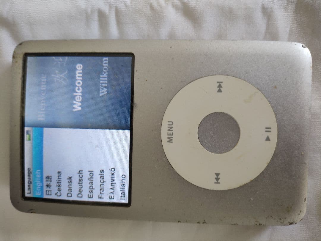 iPod classic 第6世代 80GB MB029J 動作確認済 通電OK