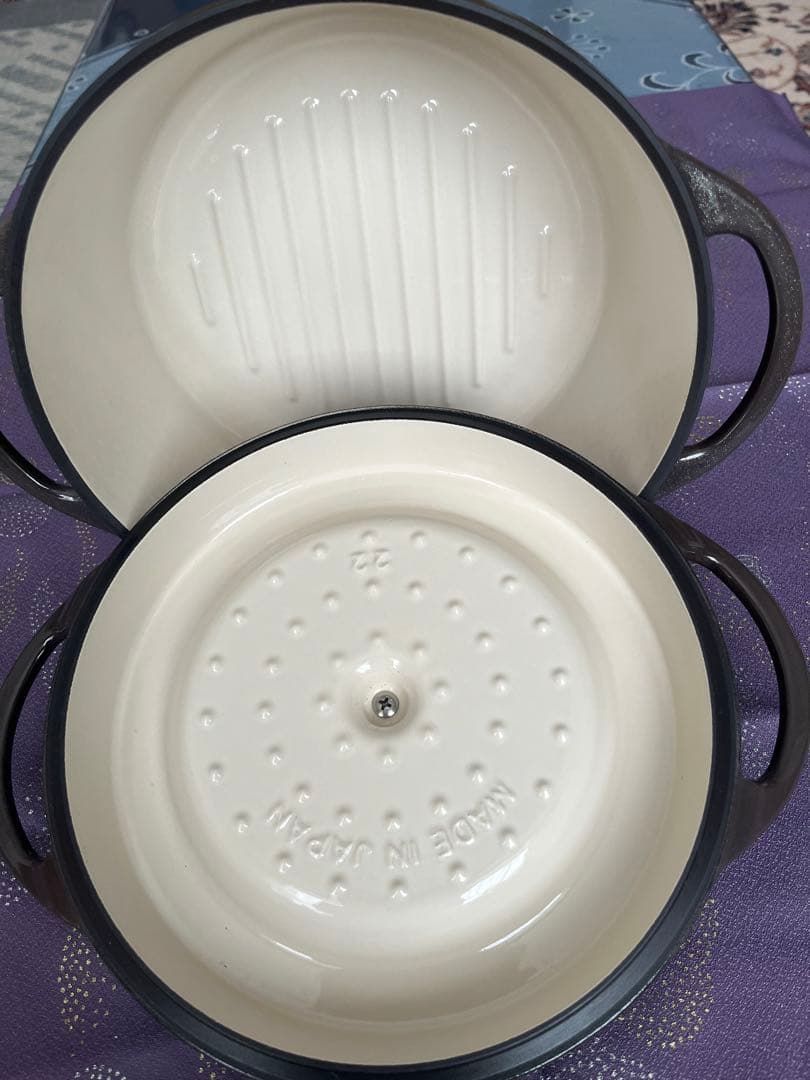 バーミキュラ　ホーロー鍋　オーブンポット　22cm