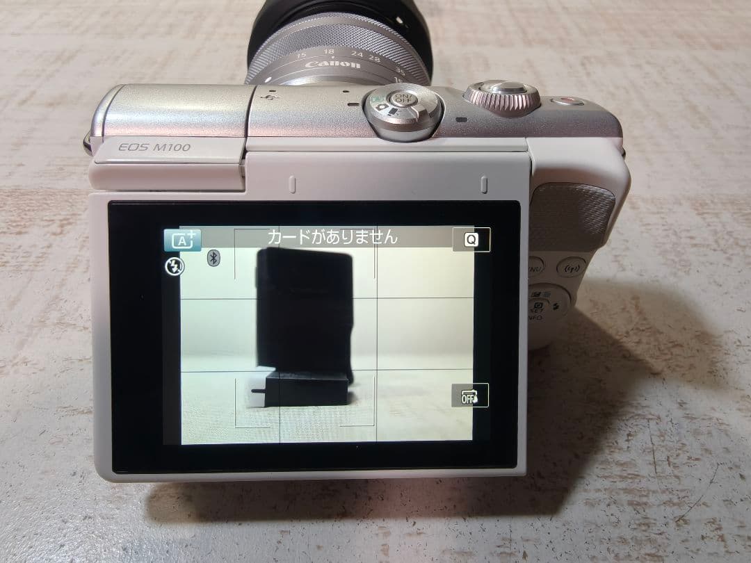 Canon EOS M10 ミラーレスカメラ ホワイト