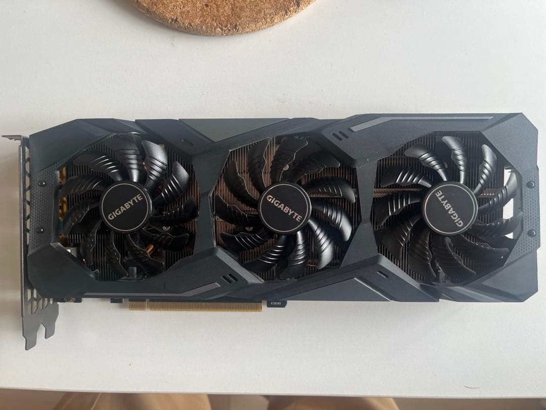 グラフィックボード・グラボ・ビデオカード GIGABYTE GV-N2070GAMING OC-8GC