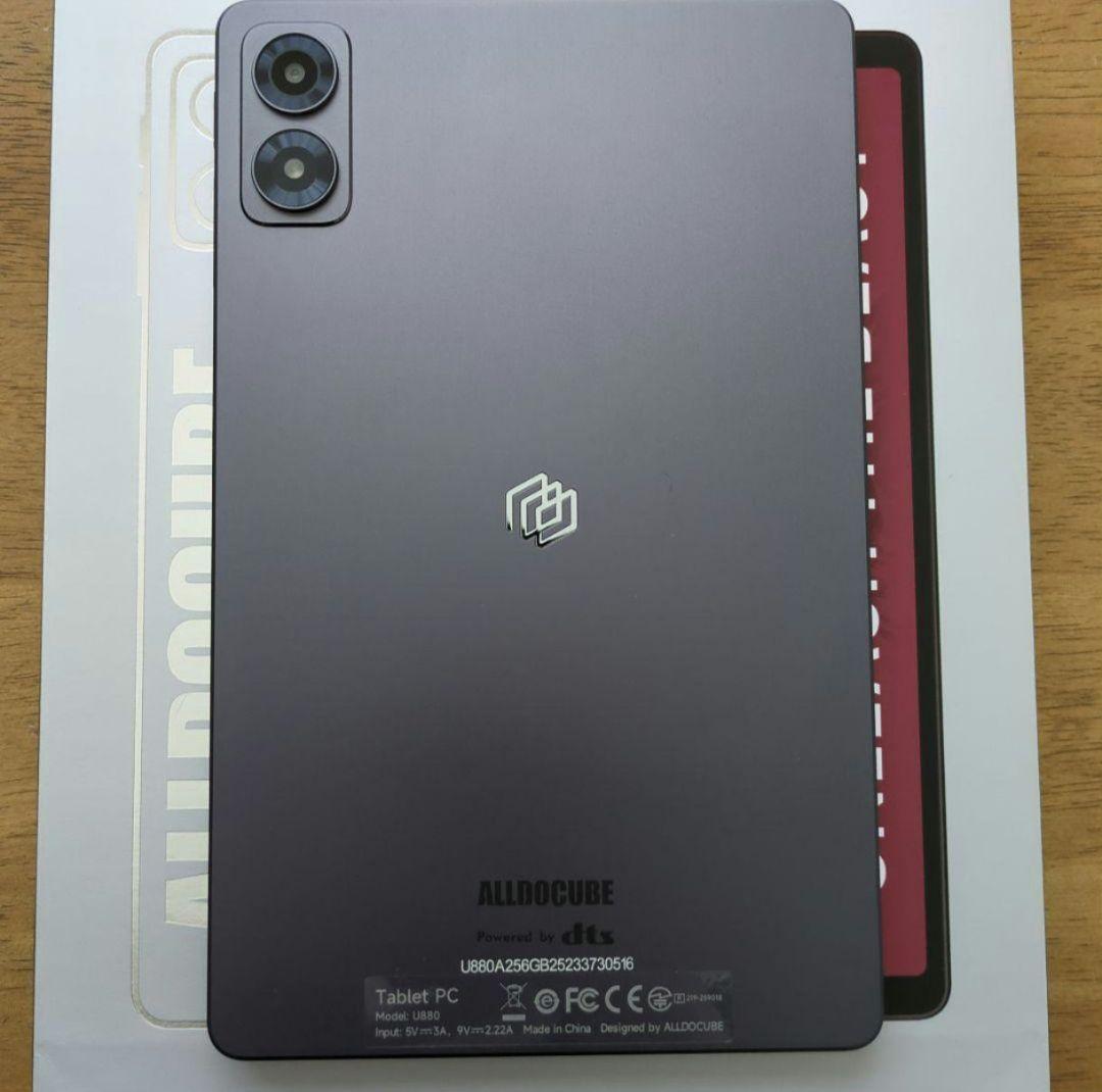ALLODOCUBE iPlay70 mini Ultra 　純正ケース付き