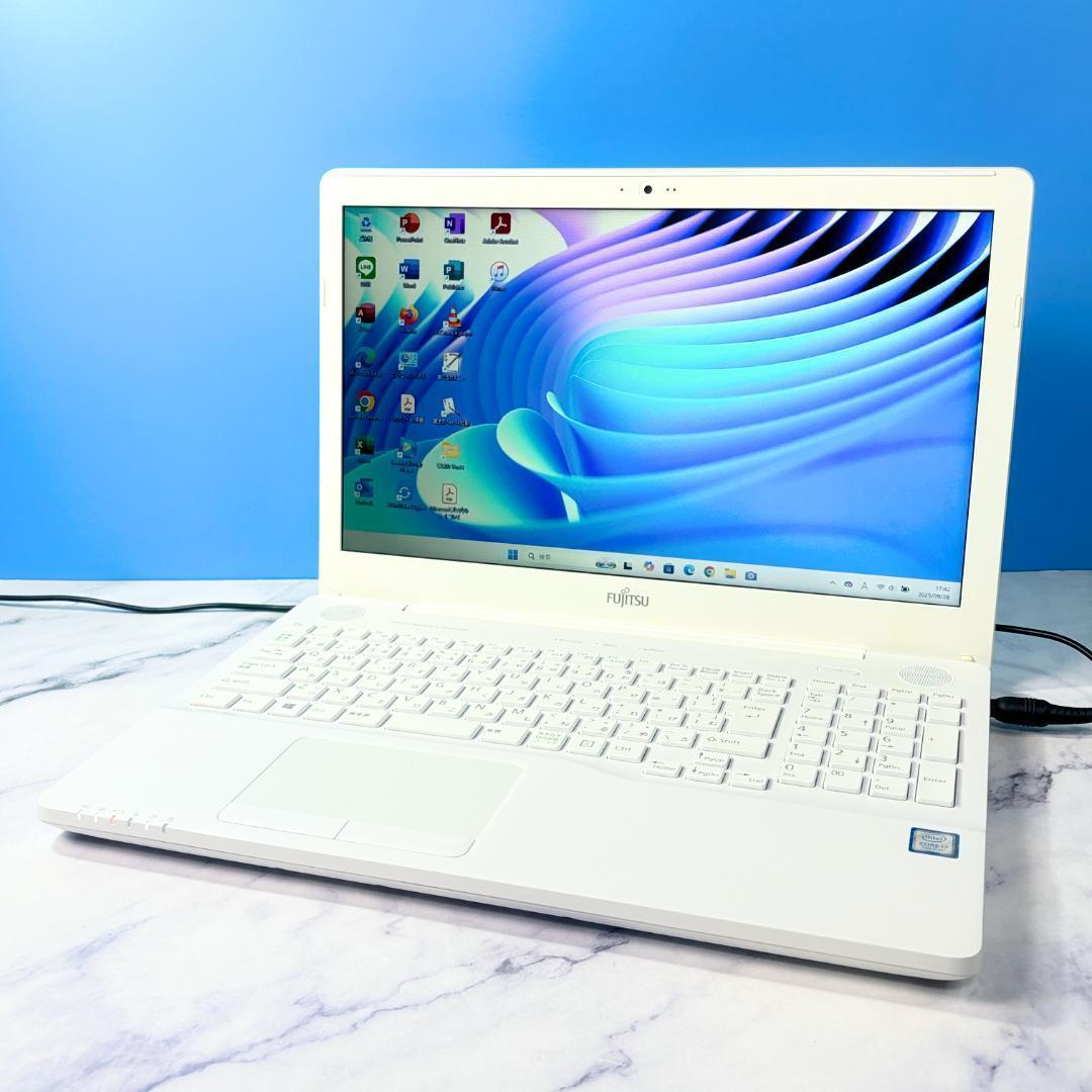 美品！Corei7・16GB・SSD・DVDマルチ・オフィス付☆ノートパソコン