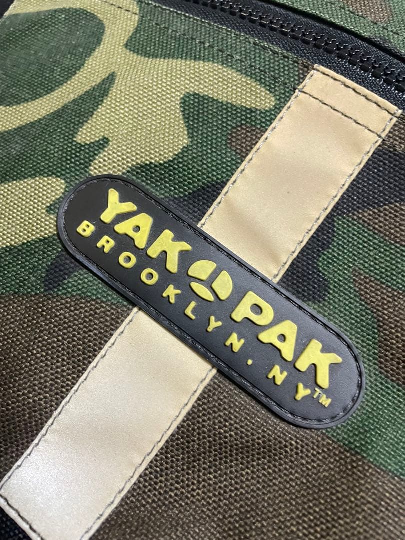 90's YAK PAK Skateboard Sling Bag テック