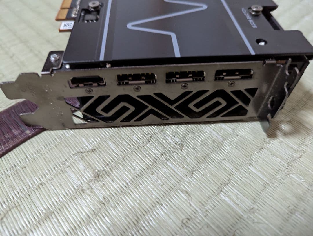 グラフィックボード・グラボ・ビデオカード sapphire pulse amd radeon rx5500xt 8gb