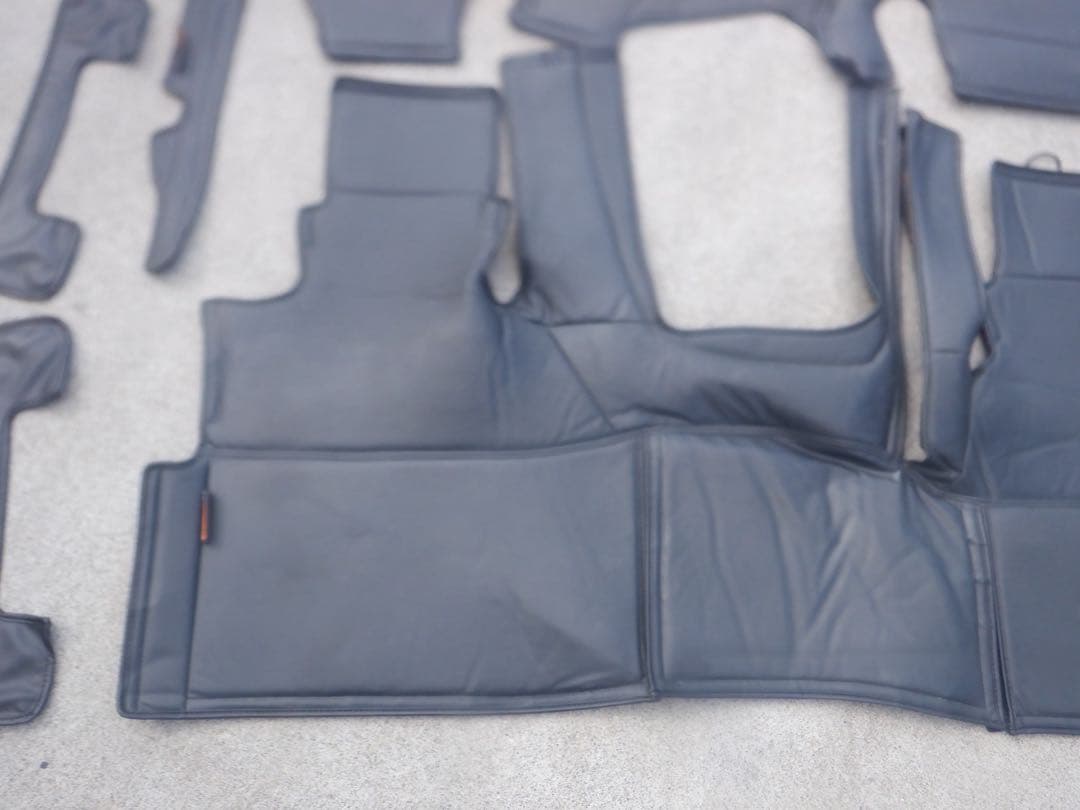 ユーアイビークル 200 ハイエース エンジンルームカバー エンジンカバーマット