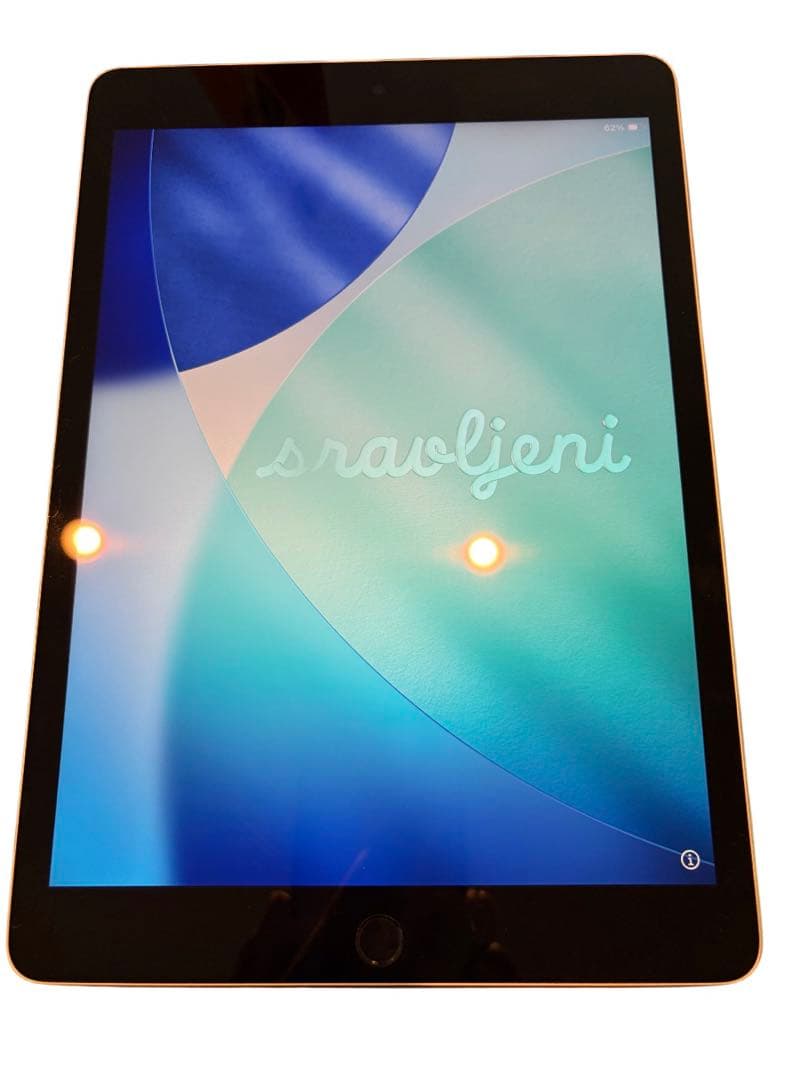 iPad 第9世代 WiFi 64GB シルバー バッテリー90%