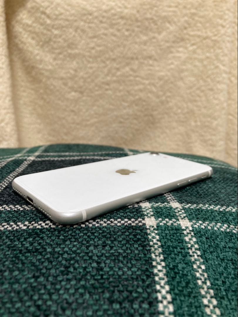 iPhone SE2 (第2世代)87% SIMフリー