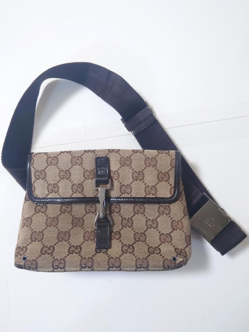 GUCCI GGロゴ ウエストバッグ ポーチ T25042302