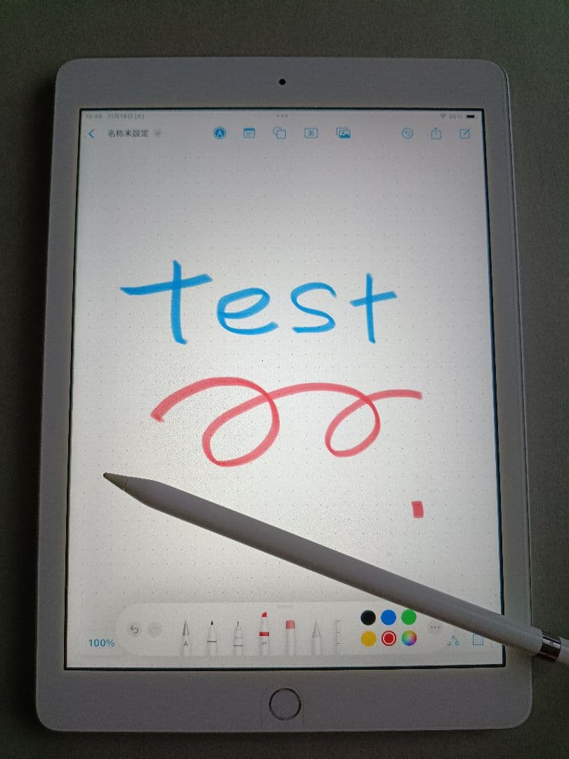 iPad Wi-Fi 32GB - シルバー（第6世代）とApplePencil