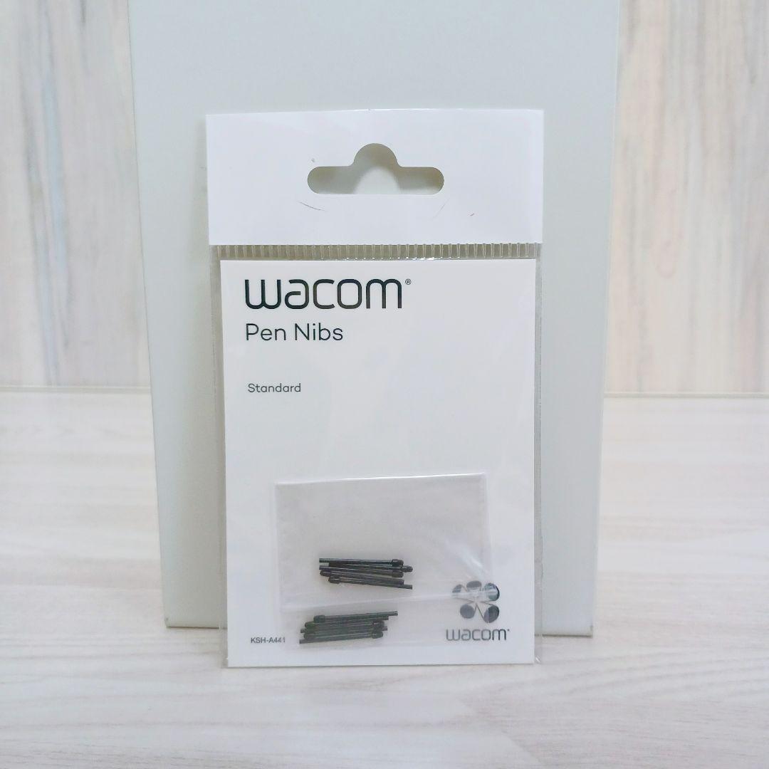 Wacom　Cintiq　22　DTK-2260　液タブ　ペン付　ペンタブレット