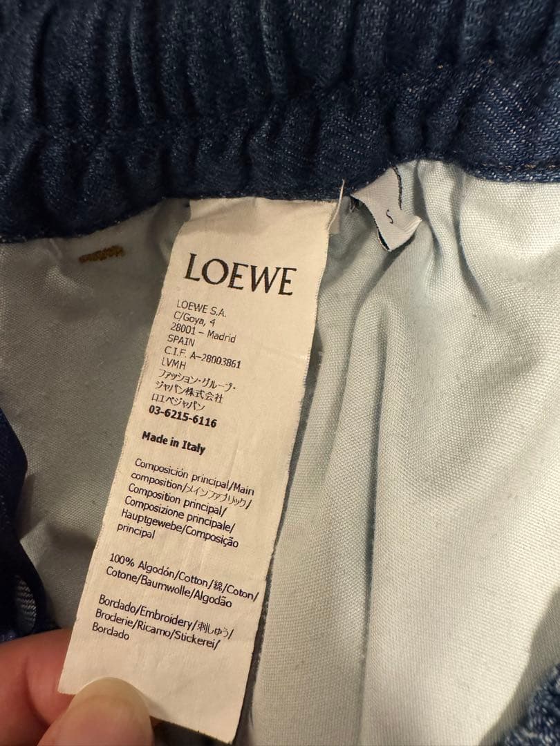 ロエベ アナグラム ジーンズ